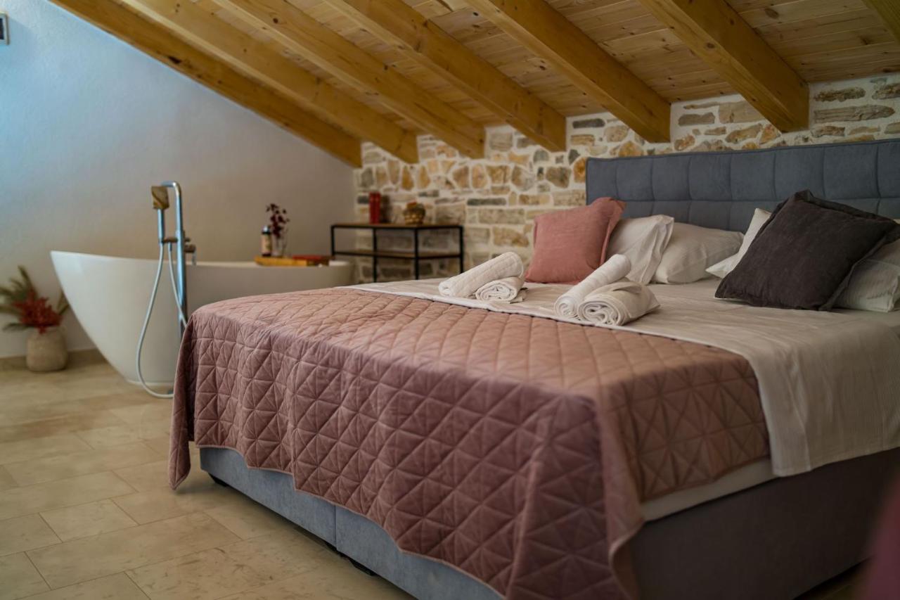 Stone House With Pool Poeta Villa Pridraga Екстериор снимка